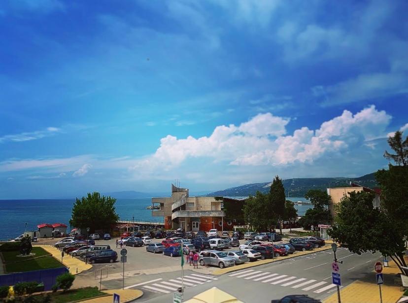 Sea Square Hotel Bałczik Zewnętrze zdjęcie